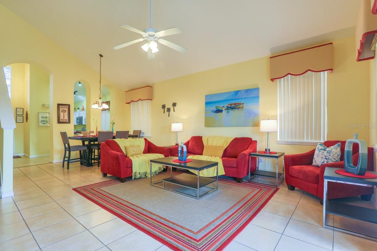 Image 10 of 35 For 17735 Woodcrest Way