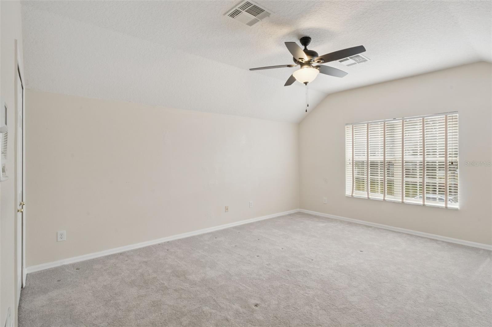 Image 21 of 41 For 597 Sand Wedge Loop