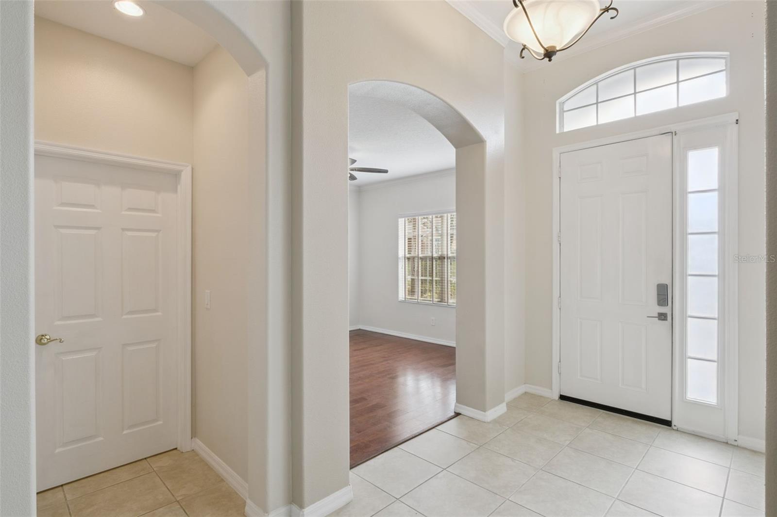 Image 5 of 41 For 597 Sand Wedge Loop