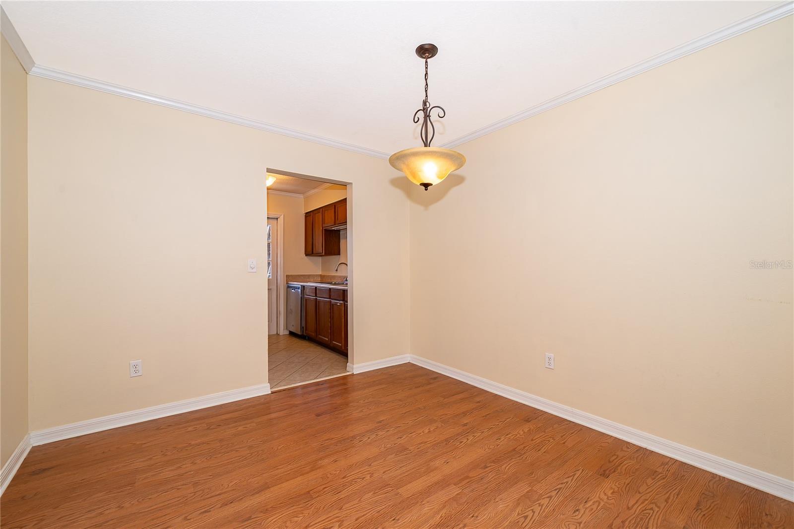 Image 11 of 35 For 5349 Hansel Avenue 1