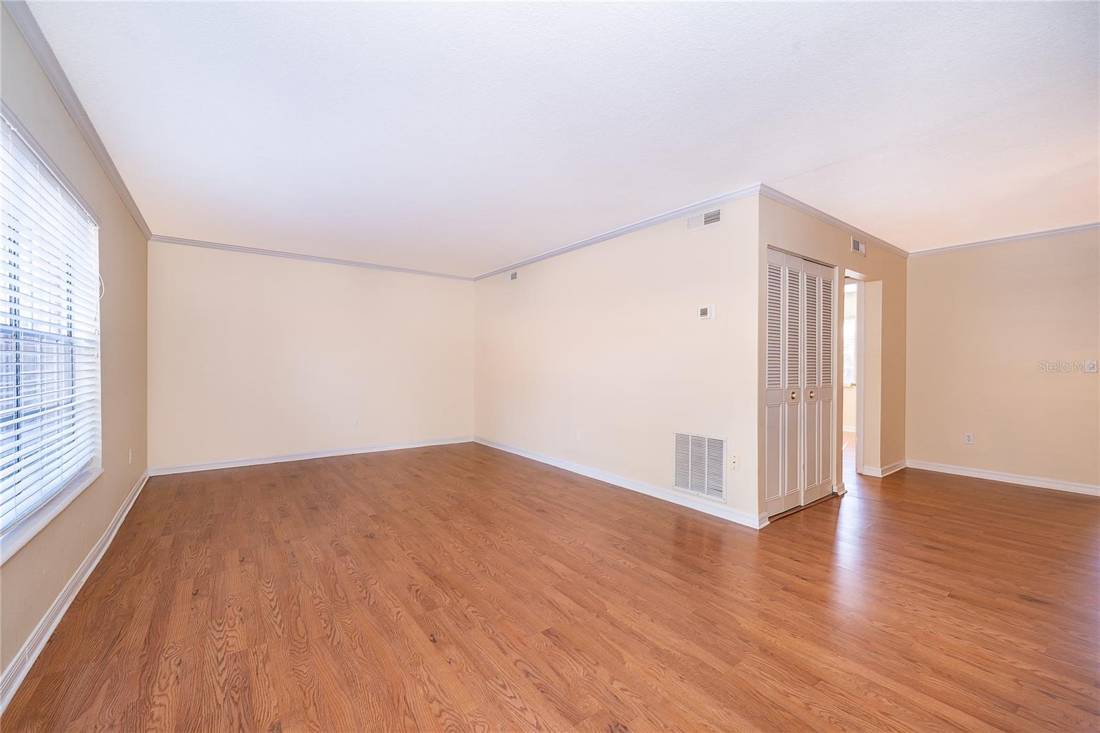 Image 4 of 35 For 5349 Hansel Avenue 1