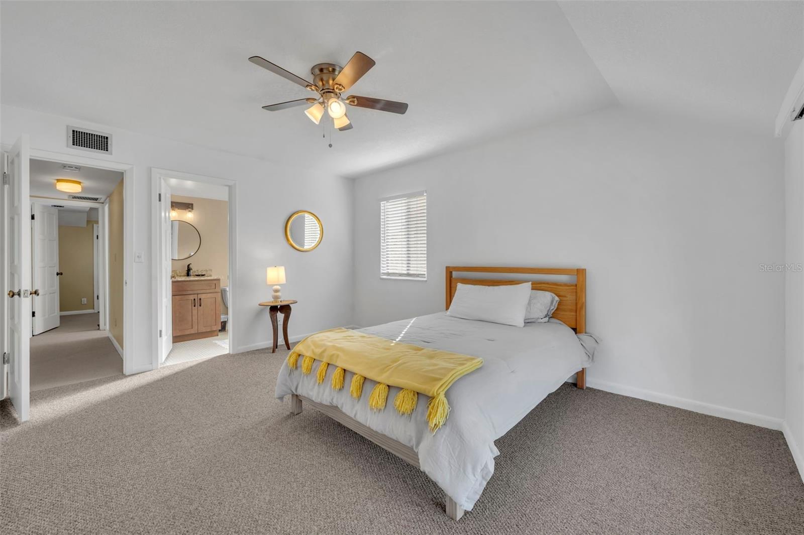 Image 20 of 31 For 1902 Abbington Street 1902