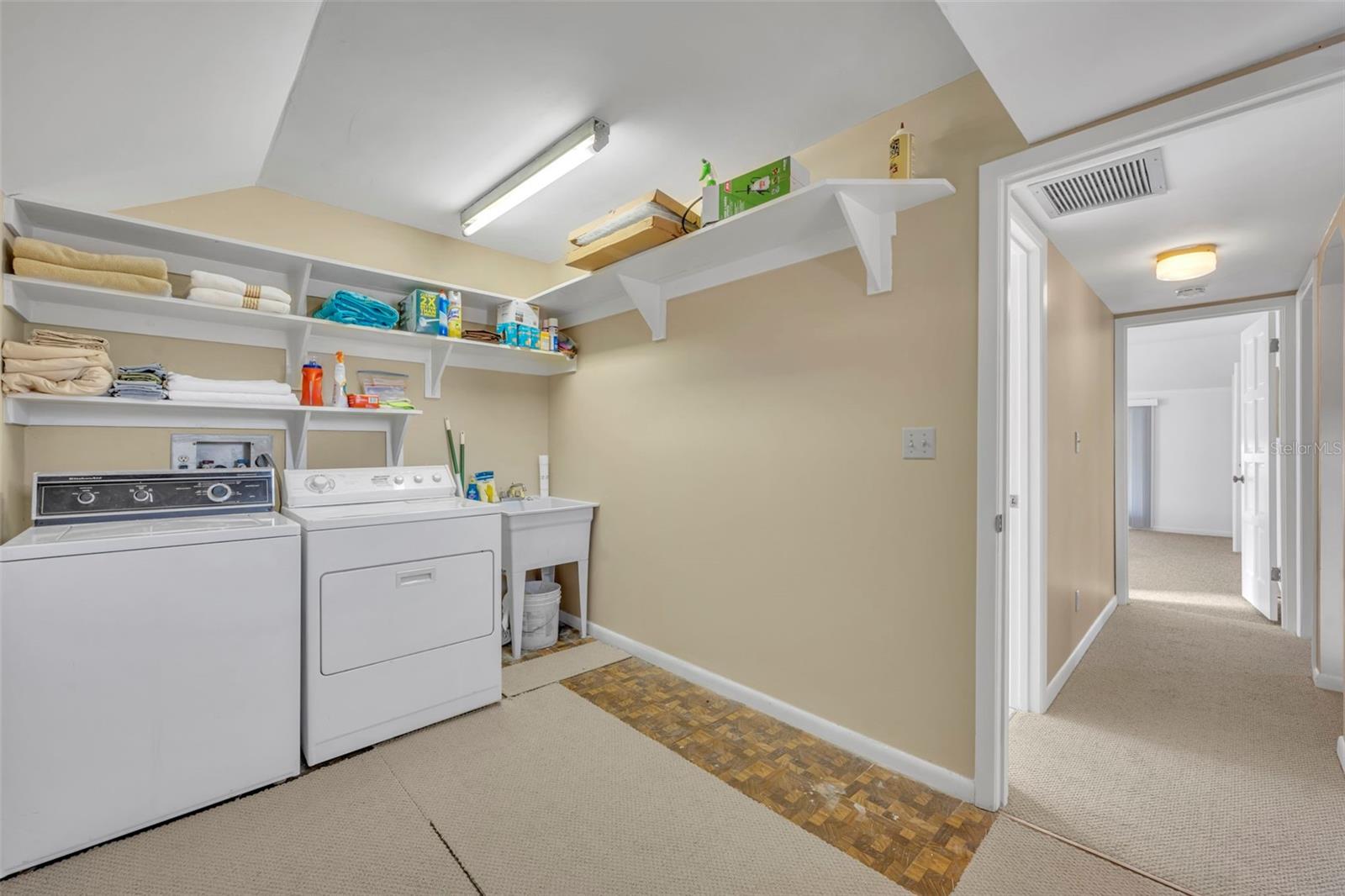 Image 25 of 31 For 1902 Abbington Street 1902