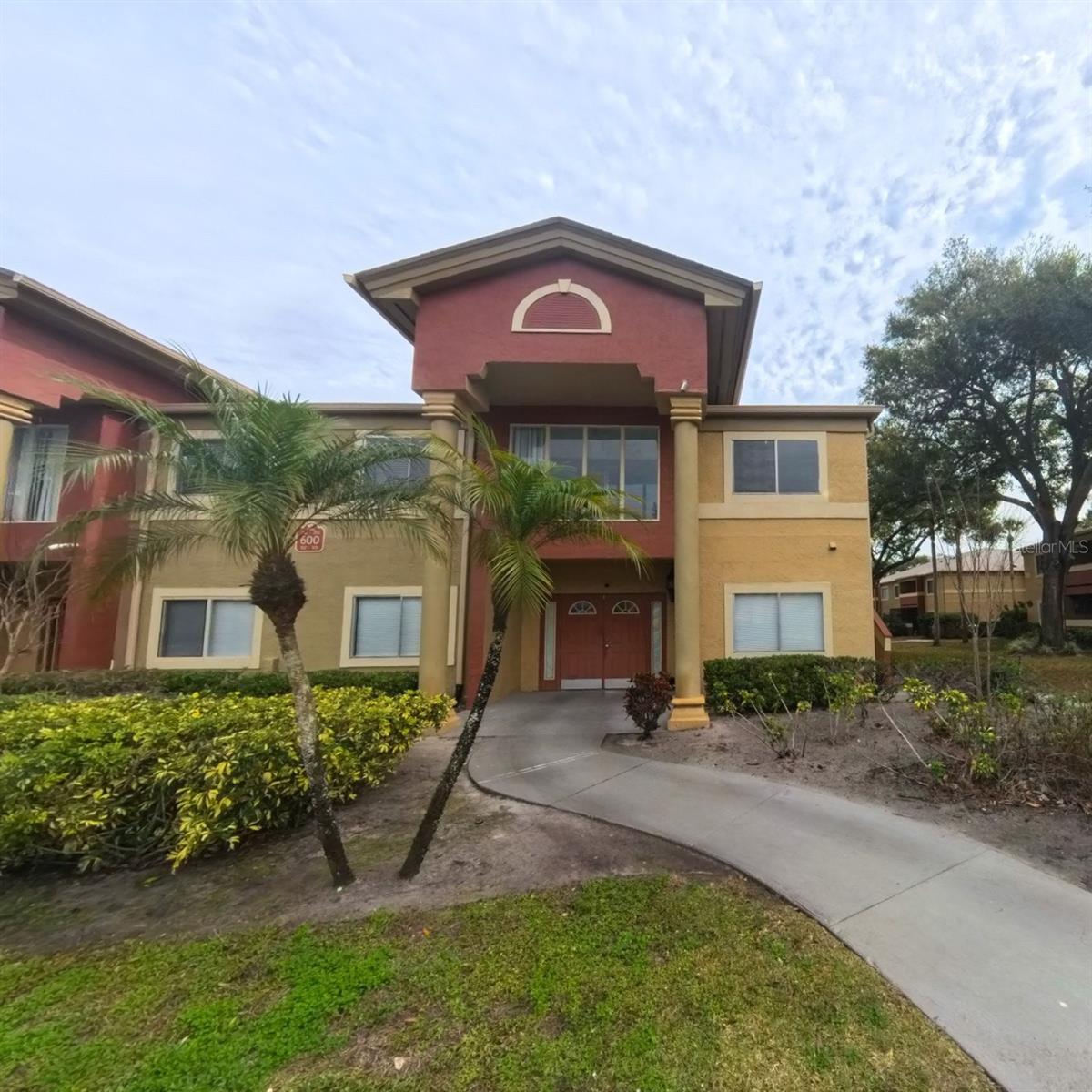 Image 2 of 24 For 600 Kenwick Circle 202