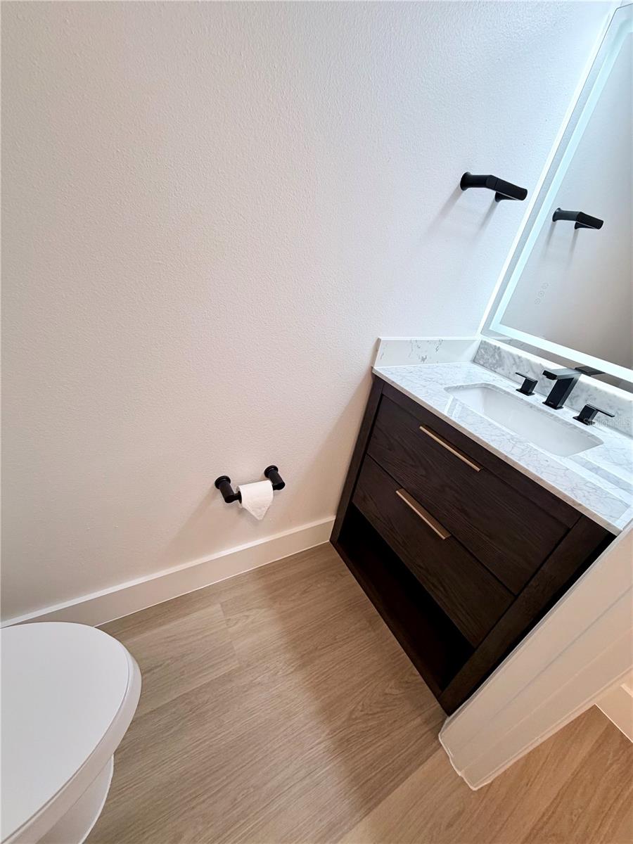 Image 14 of 16 For 1042 Ballyshannon Parkway