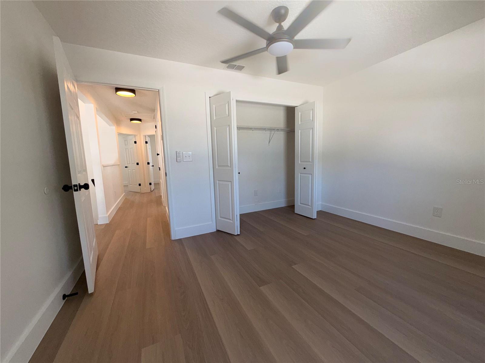 Image 9 of 16 For 1042 Ballyshannon Parkway