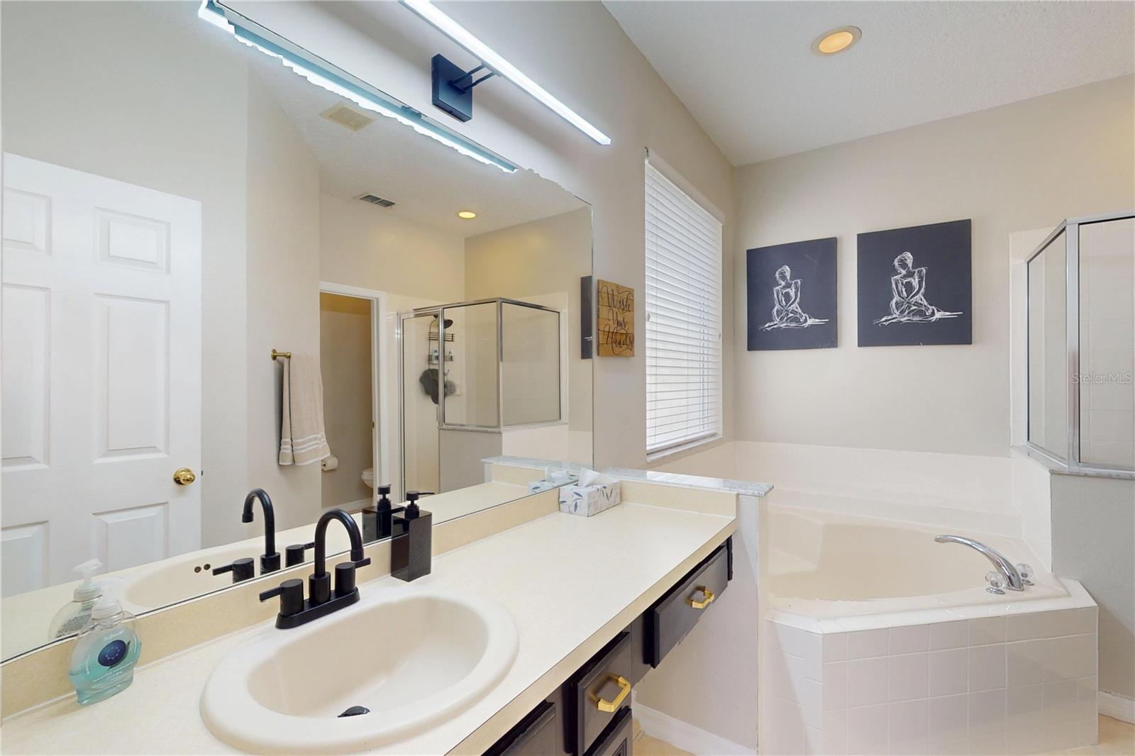 Image 14 of 32 For 4651 Golden Beach Court