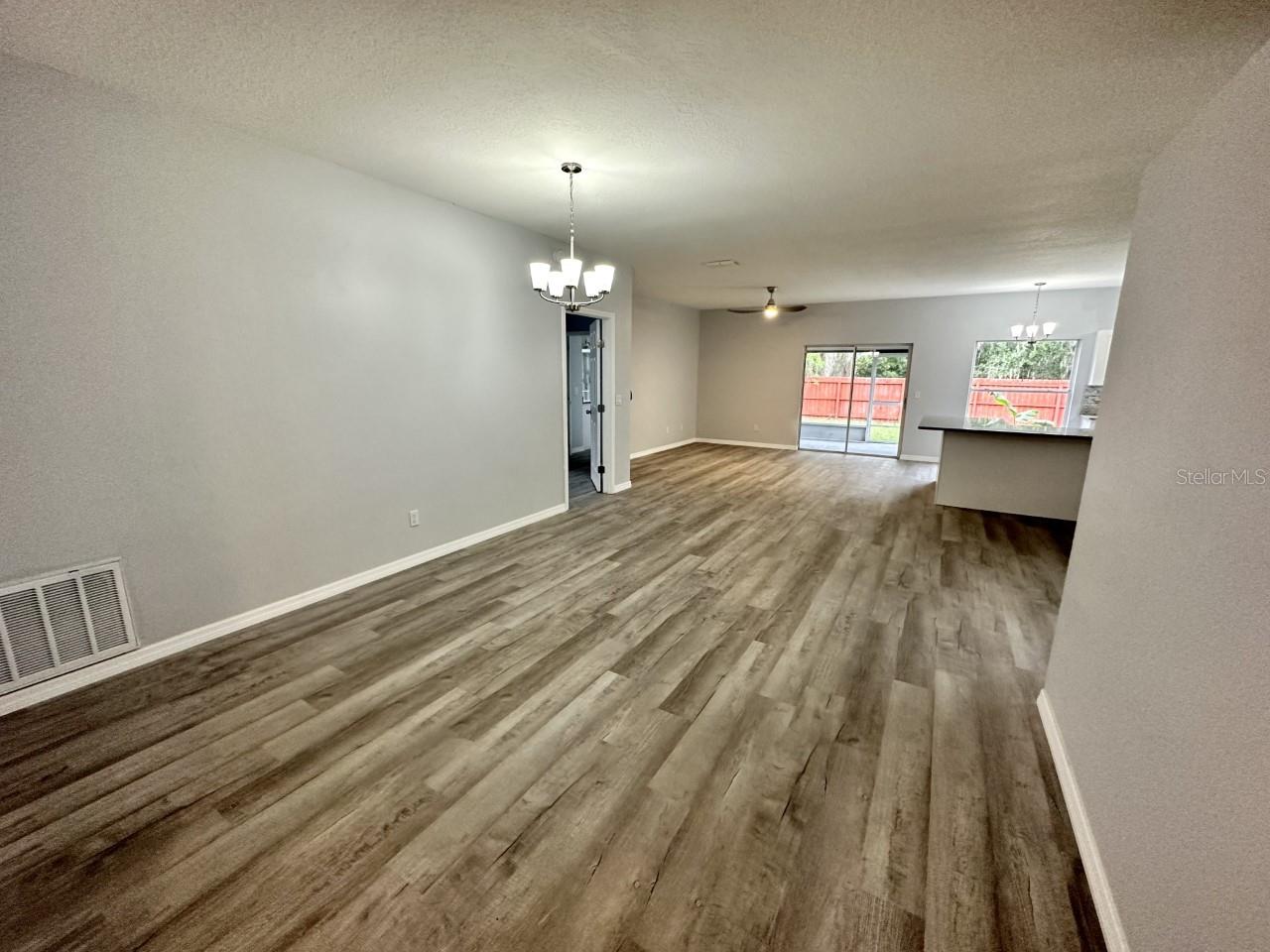 Image 11 of 17 For 813 Ponderosa Pine Court