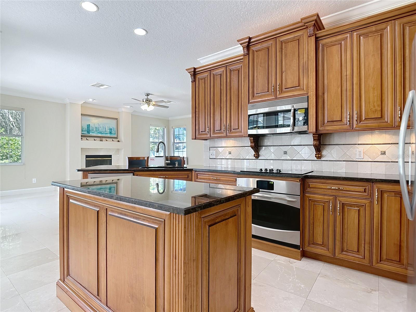 Image 13 of 55 For 3534 Woodley Park Place