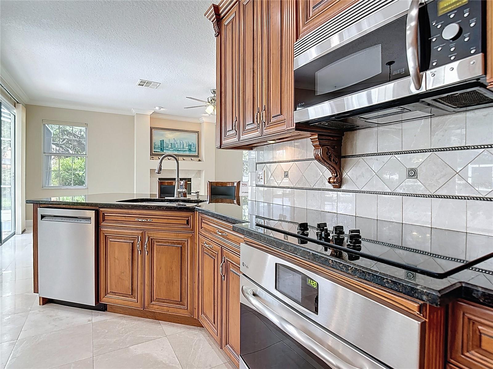 Image 14 of 55 For 3534 Woodley Park Place