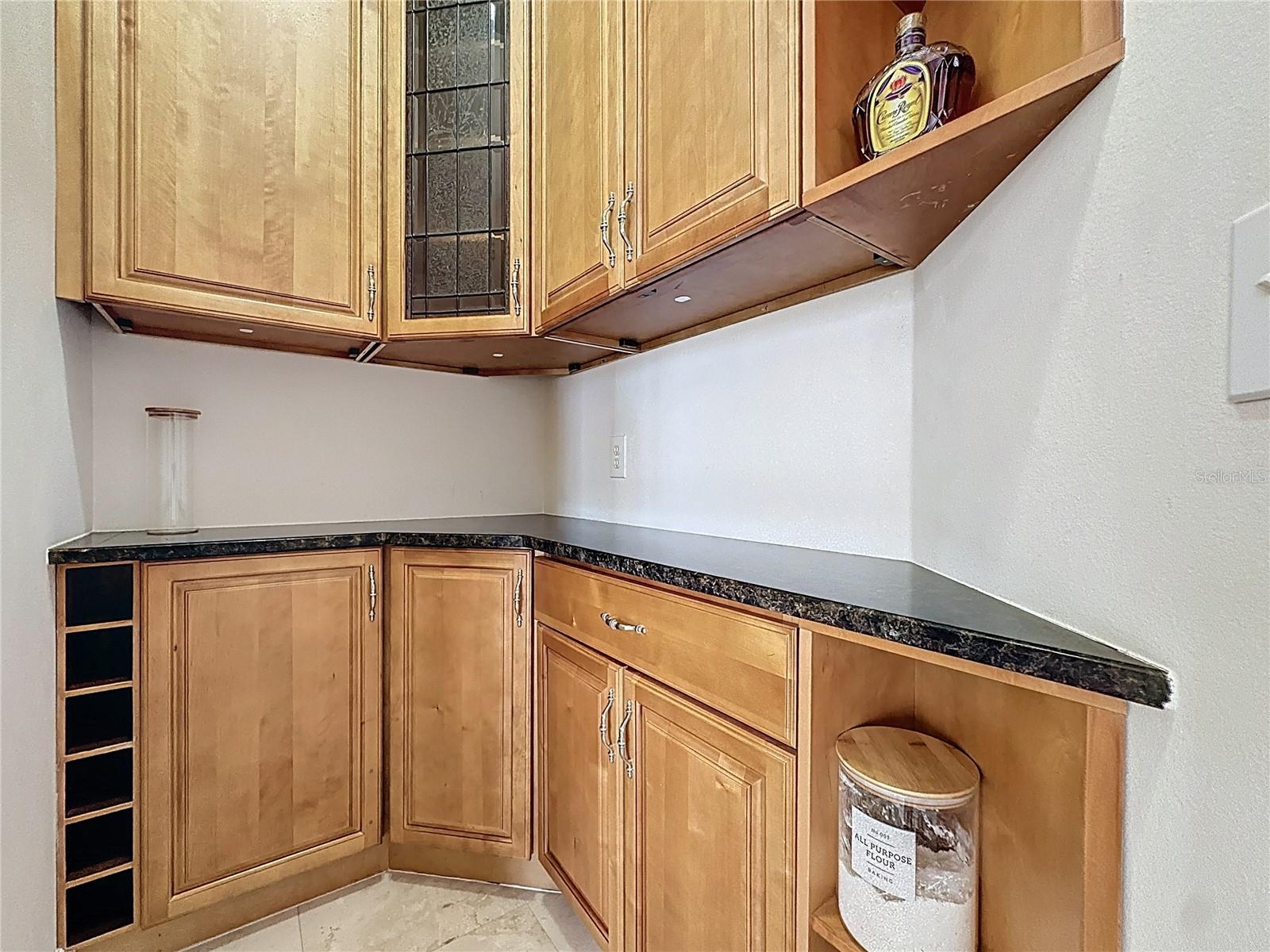 Image 21 of 55 For 3534 Woodley Park Place