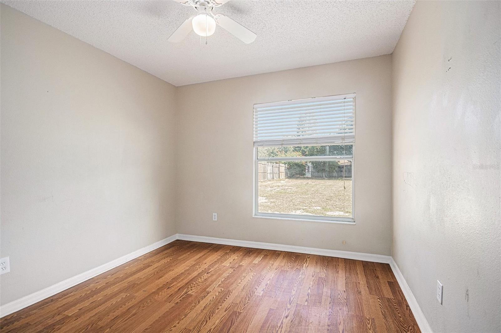 Image 13 of 16 For 11732 Crescent Pines Boulevard