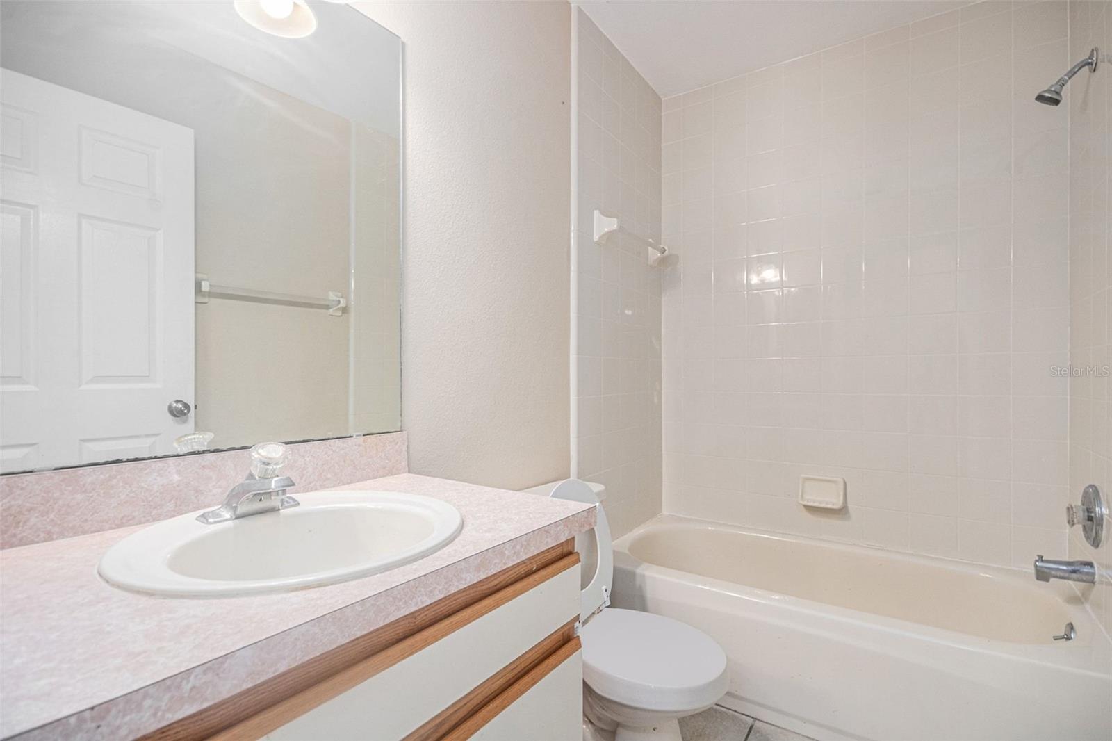 Image 15 of 16 For 11732 Crescent Pines Boulevard