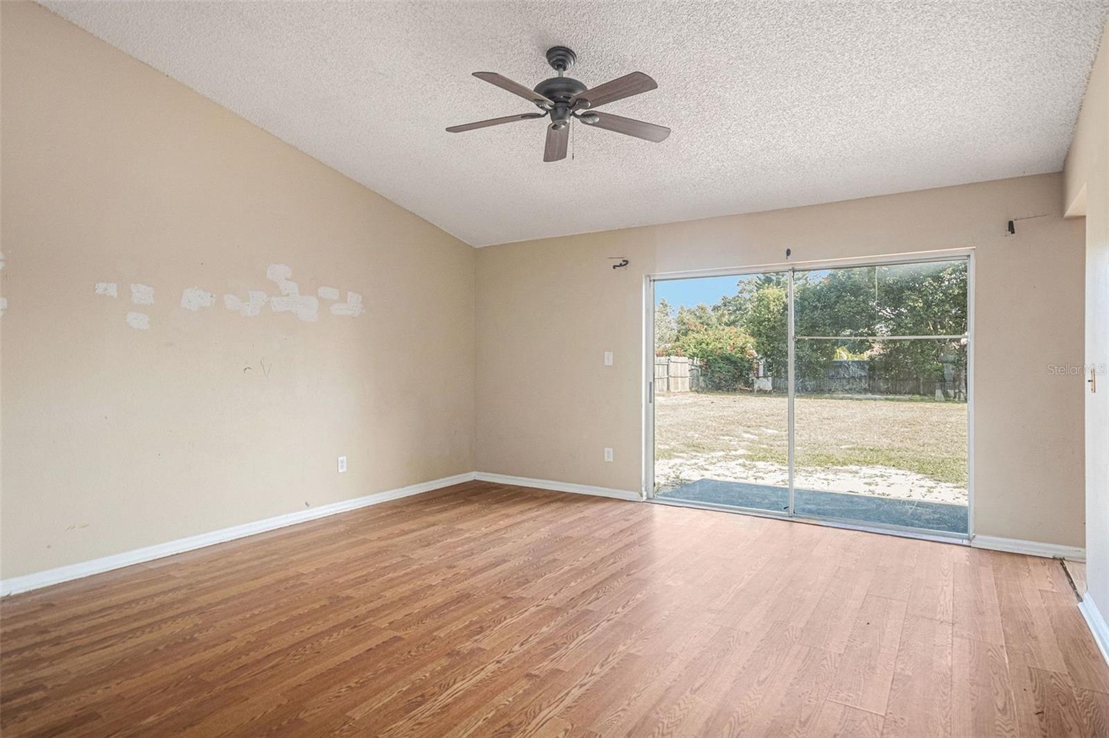 Image 5 of 16 For 11732 Crescent Pines Boulevard