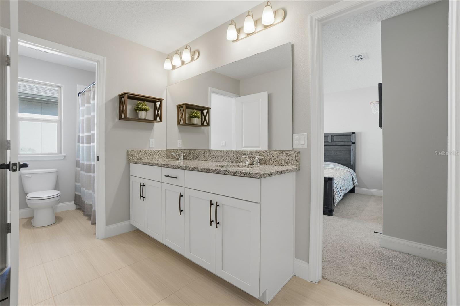 Image 23 of 30 For 9392 Juniper Moss Circle