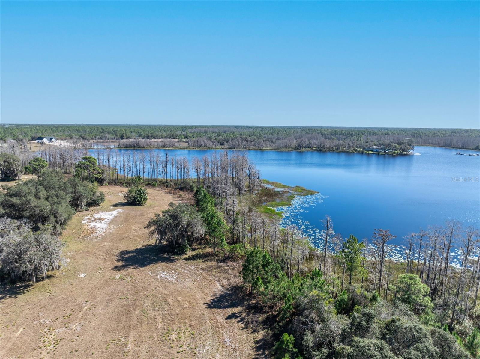 Image 20 of 29 For 925 & 975 Keelhaul Road