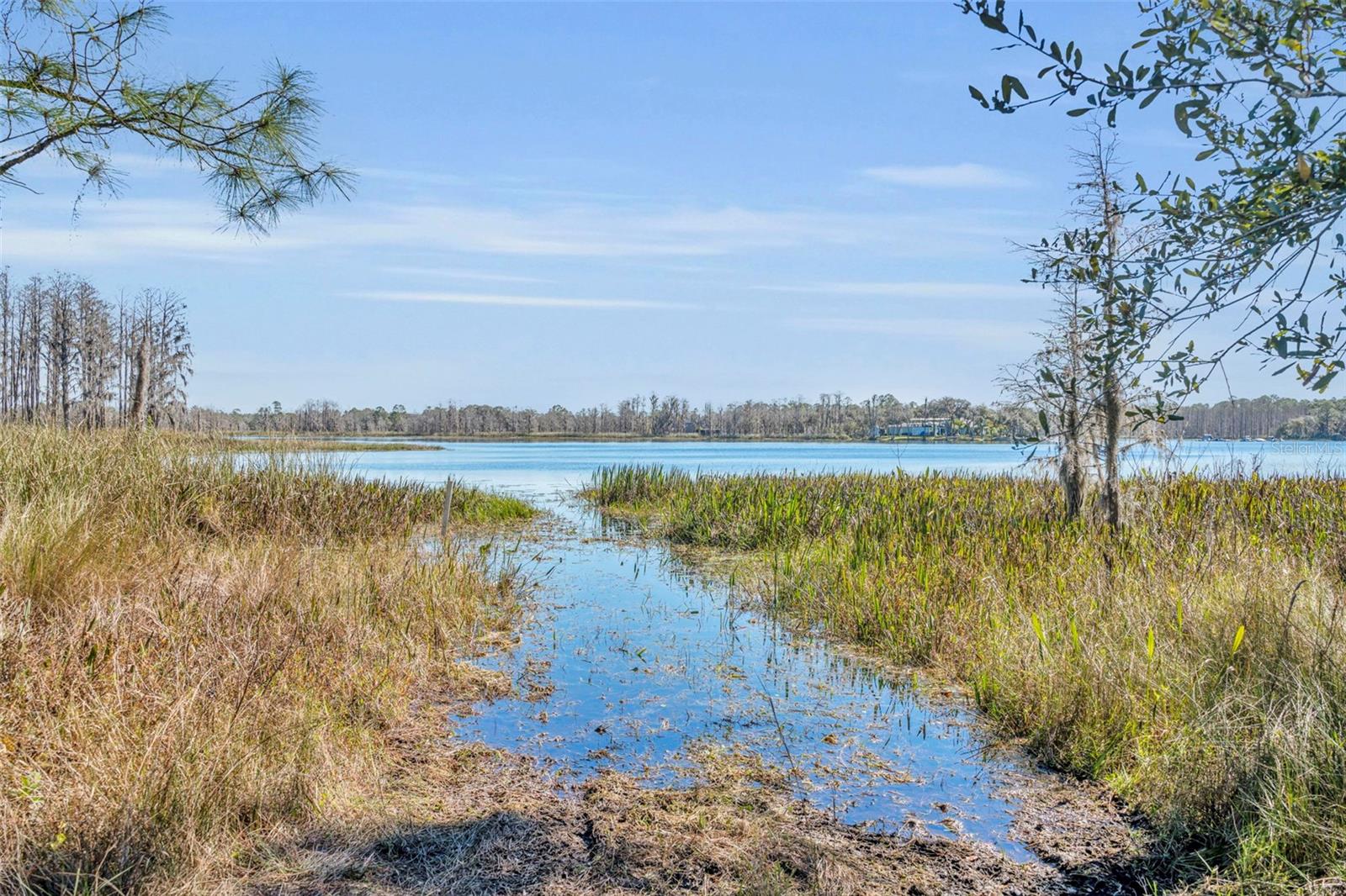 Image 22 of 29 For 925 & 975 Keelhaul Road