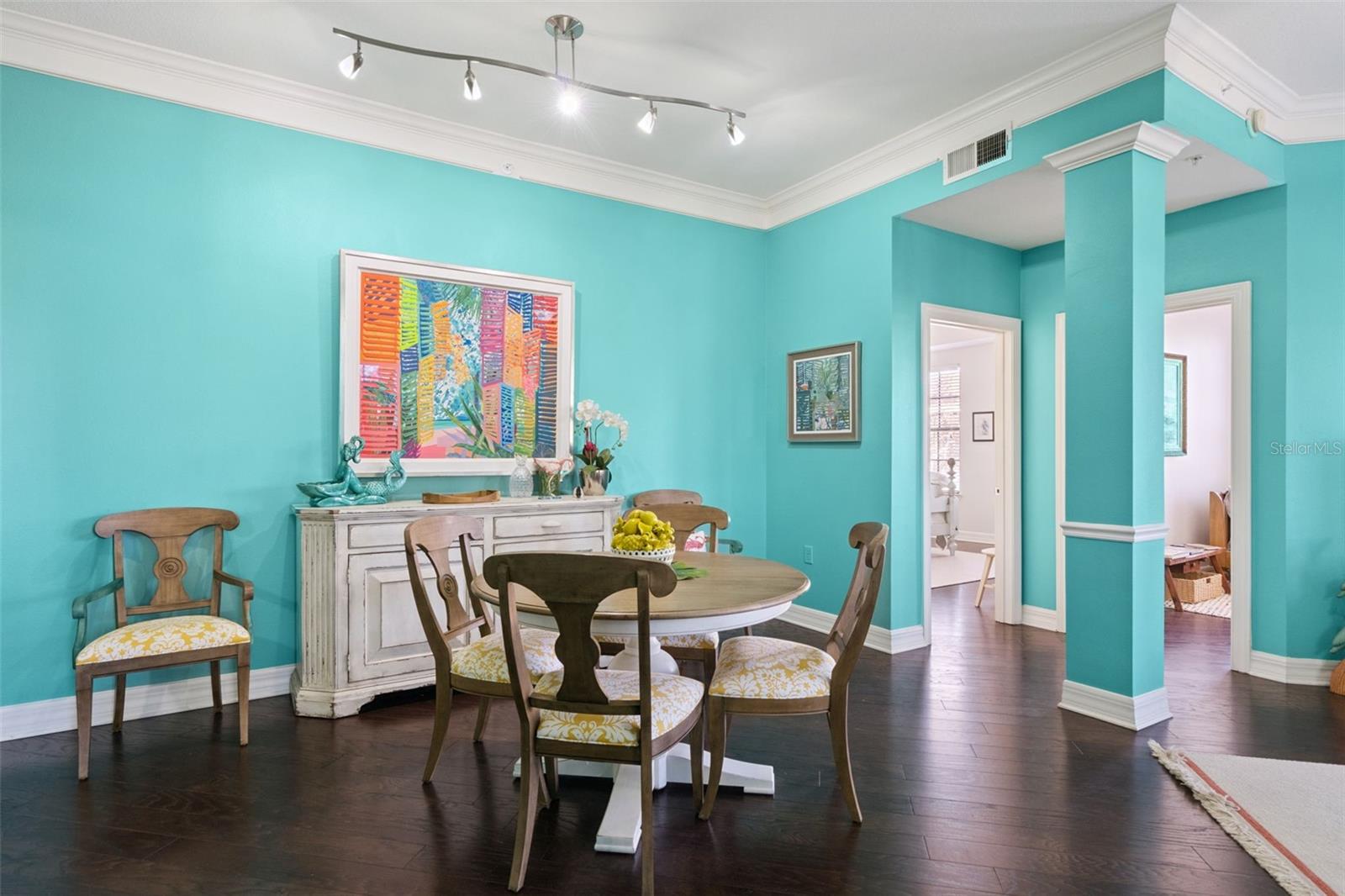 Image 10 of 60 For 515 Mirasol Circle 302