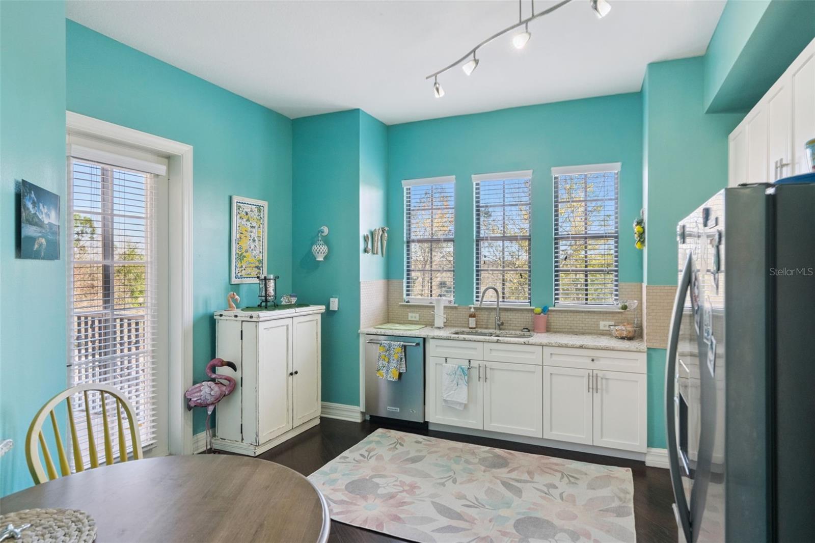 Image 15 of 60 For 515 Mirasol Circle 302