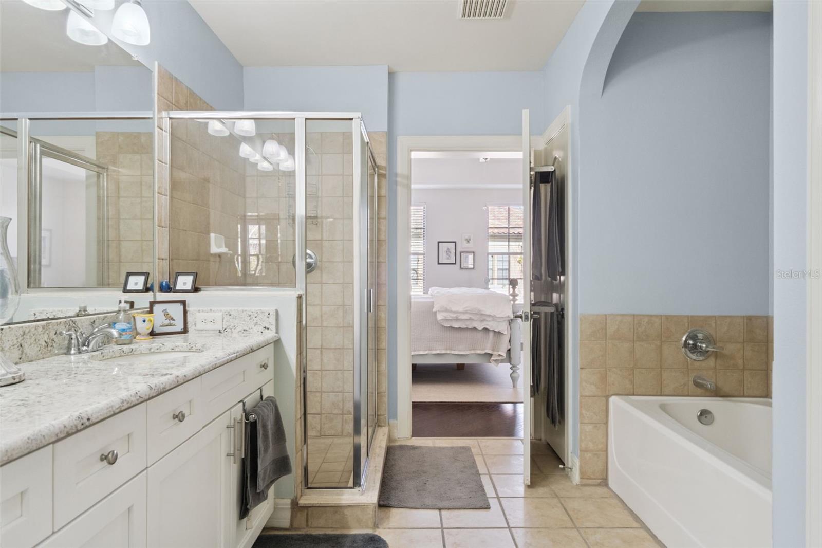 Image 32 of 60 For 515 Mirasol Circle 302