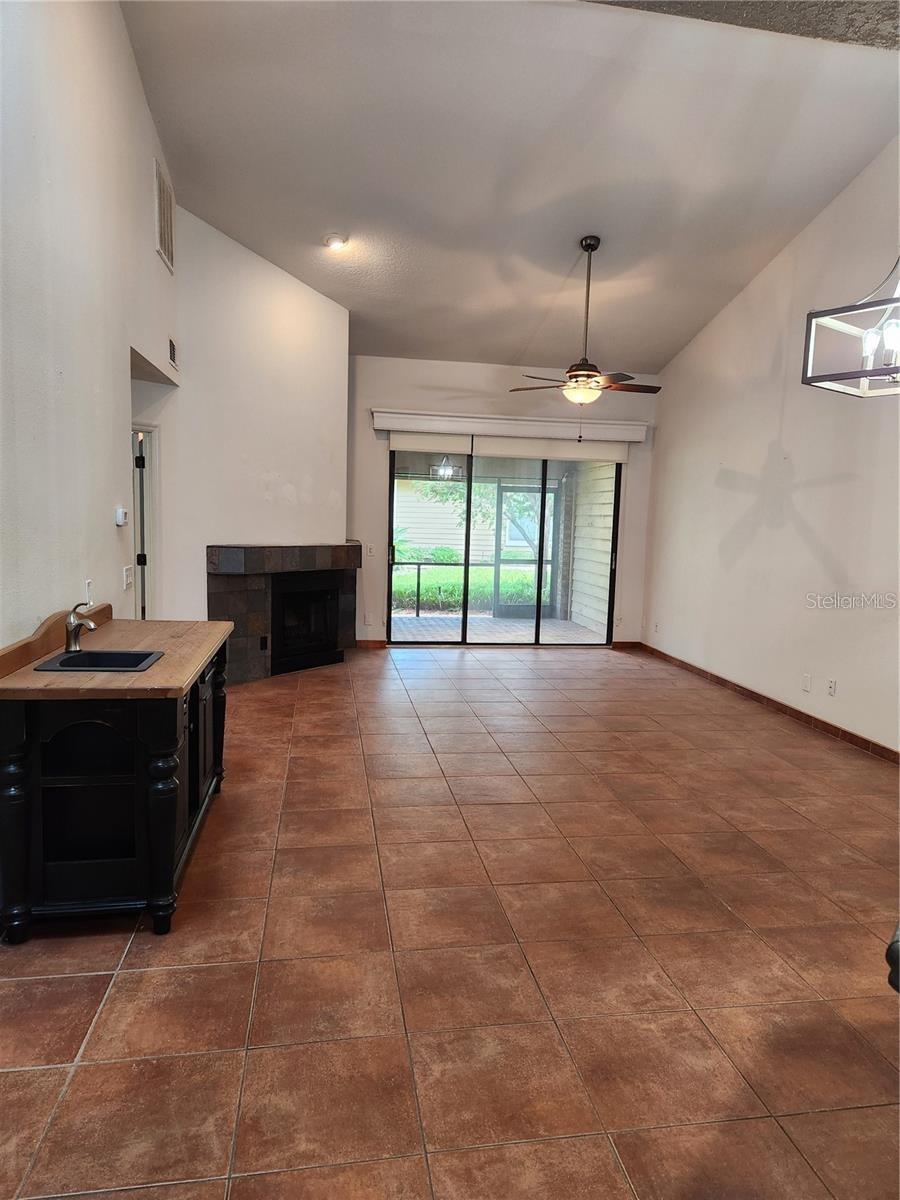 Image 6 of 10 For 7209 Dr Phillips Boulevard