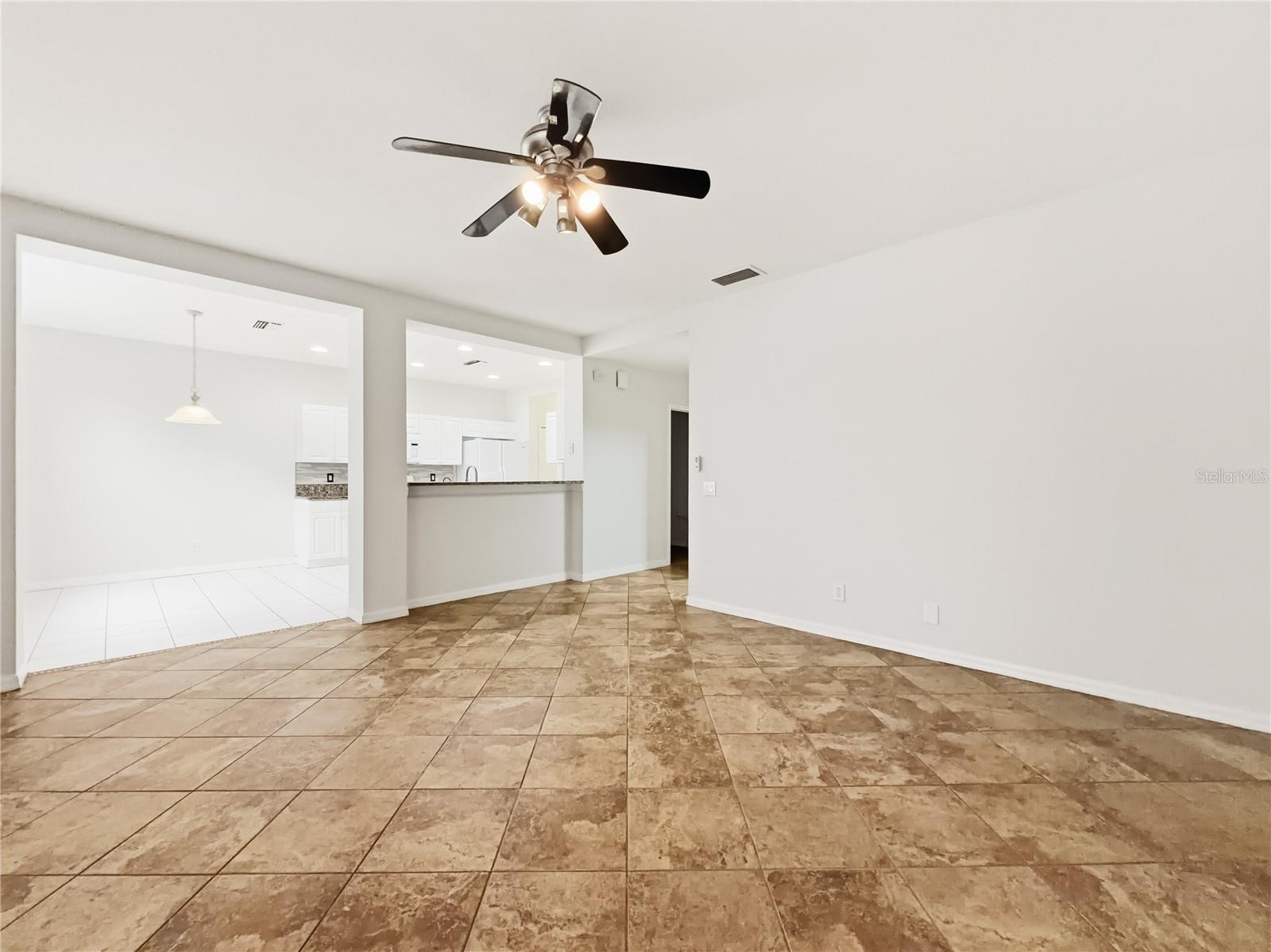 Image 14 of 32 For 11030 Holly Cone Drive