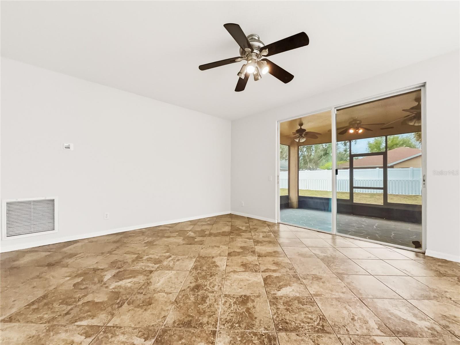 Image 3 of 32 For 11030 Holly Cone Drive