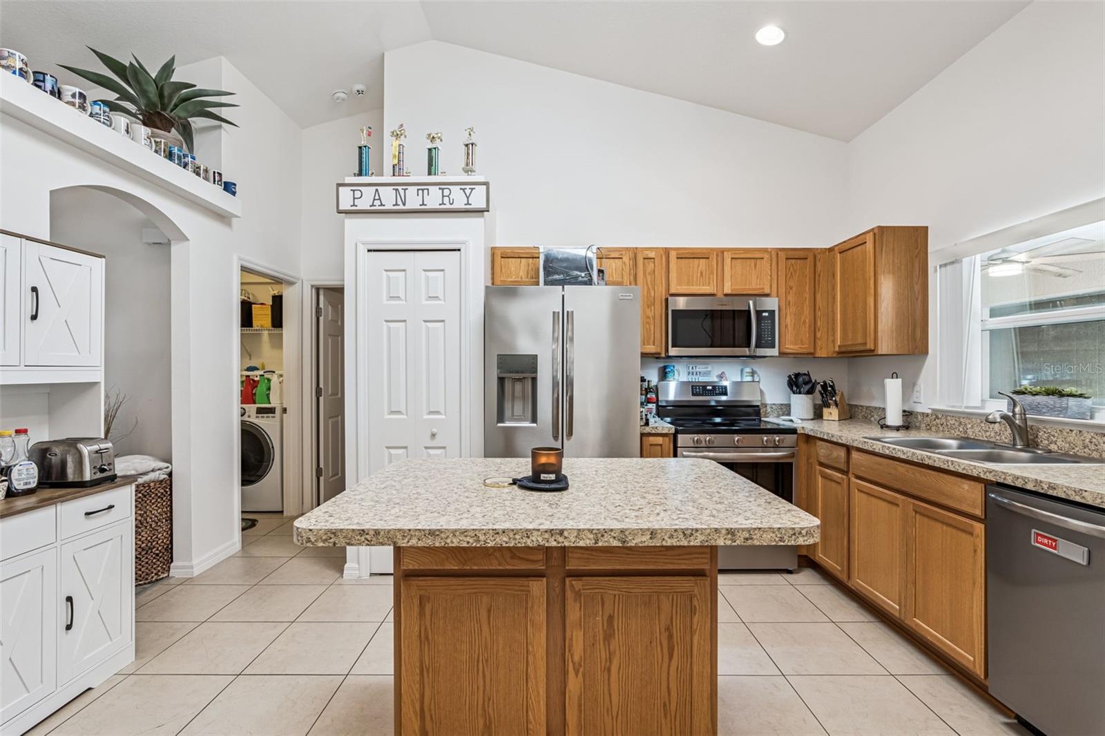 Image 10 of 40 For 35534 Cedar Lane