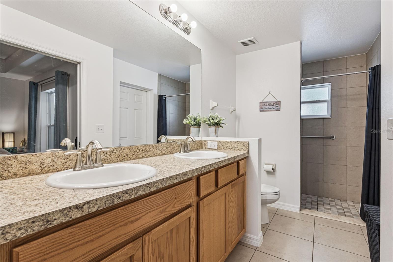 Image 16 of 40 For 35534 Cedar Lane