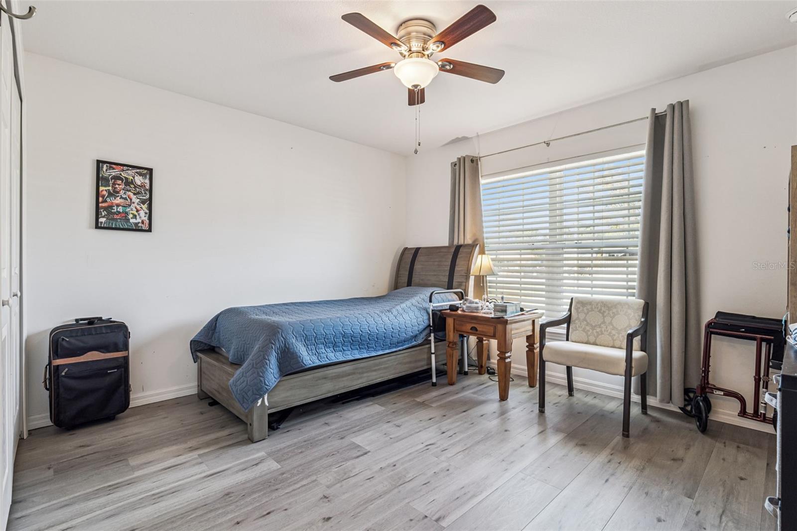 Image 21 of 40 For 35534 Cedar Lane