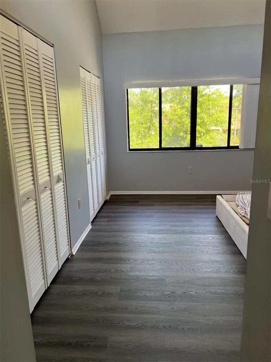 Image 18 of 27 For 5812 Windhover Drive 5812