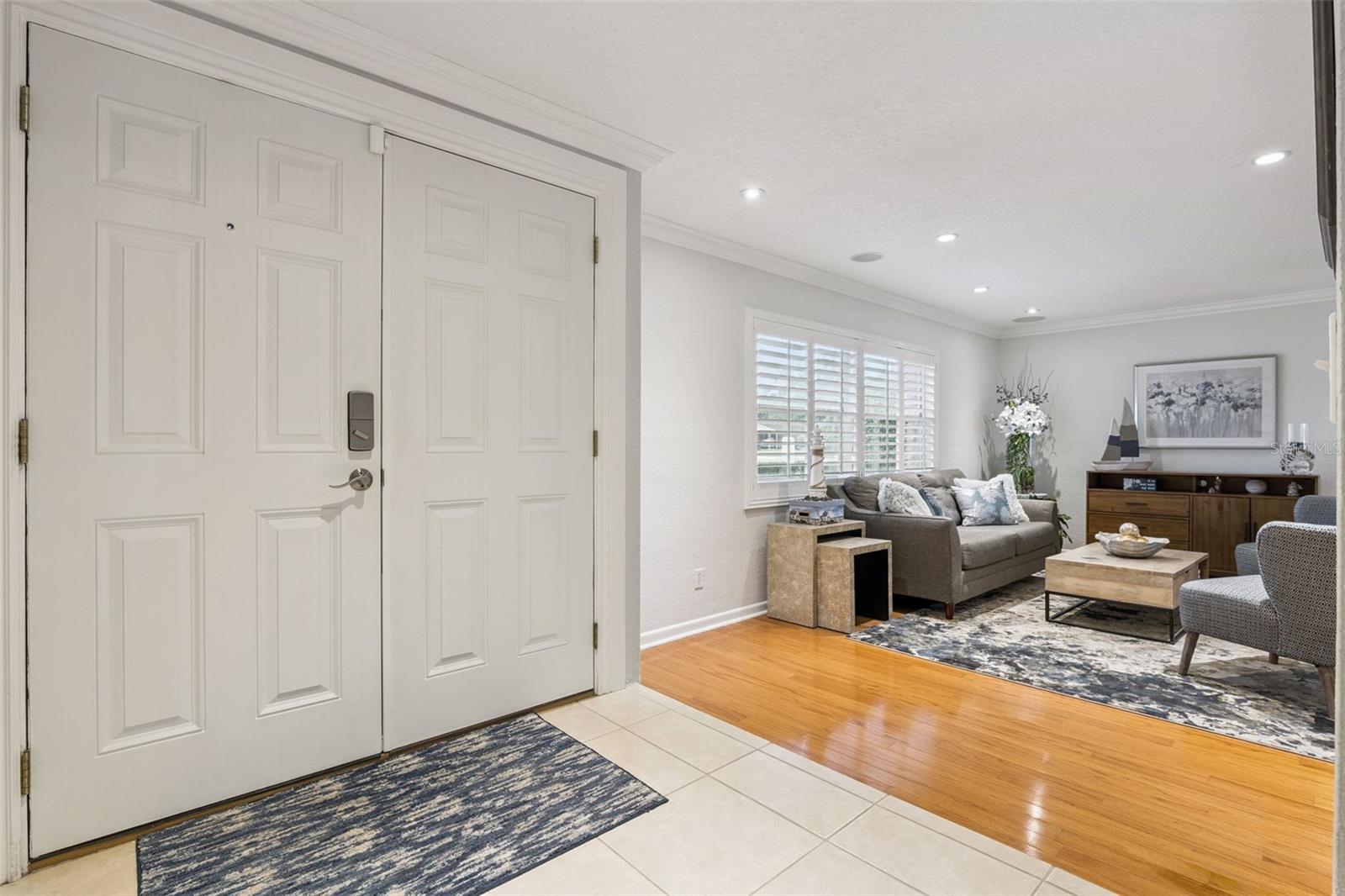 Image 10 of 65 For 6007 Linneal Beach Drive