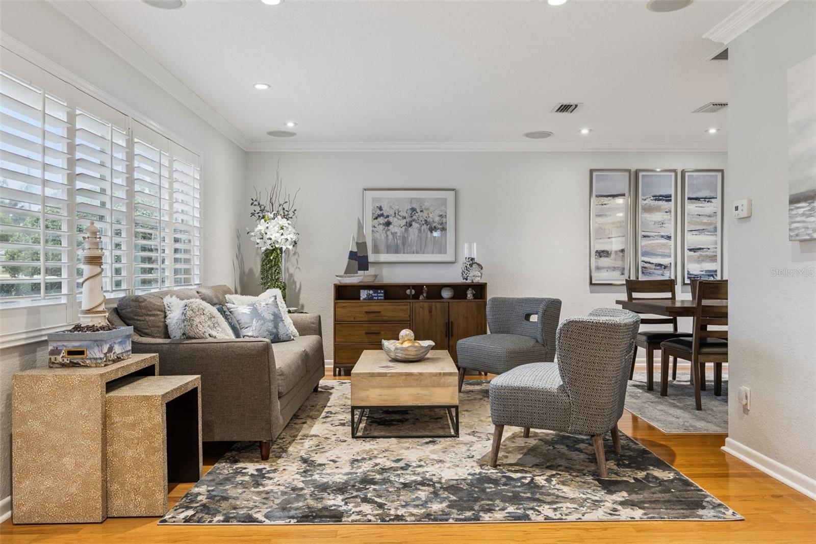 Image 13 of 65 For 6007 Linneal Beach Drive