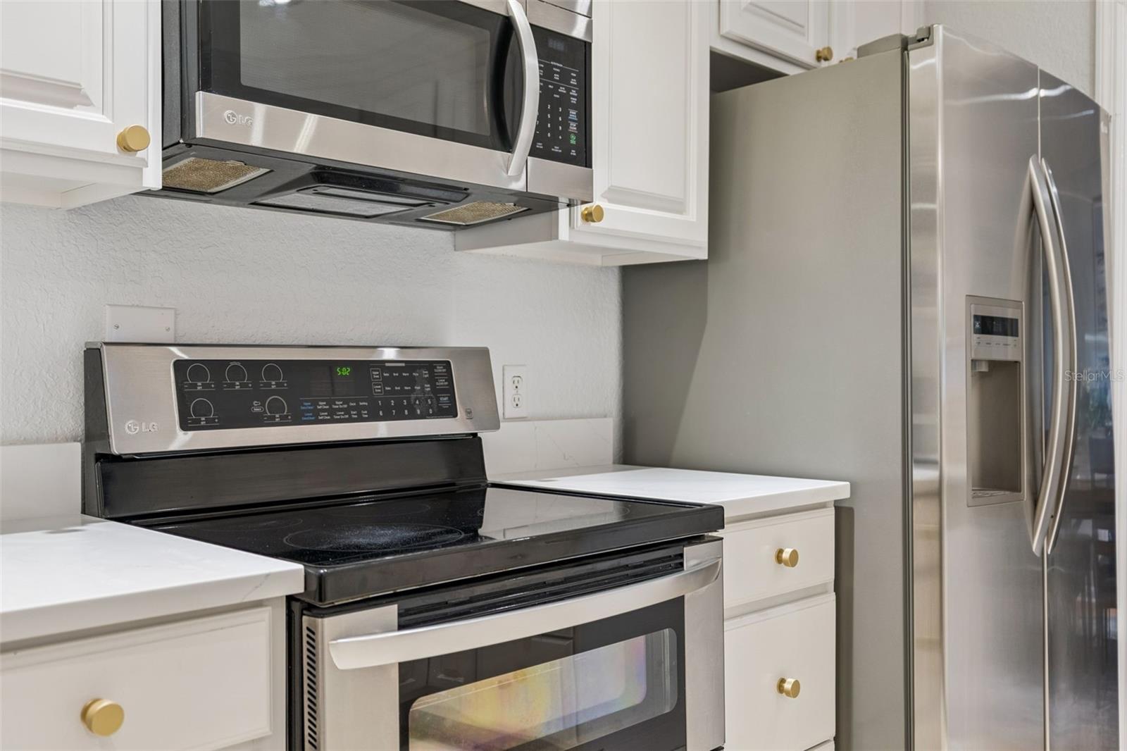 Image 20 of 65 For 6007 Linneal Beach Drive