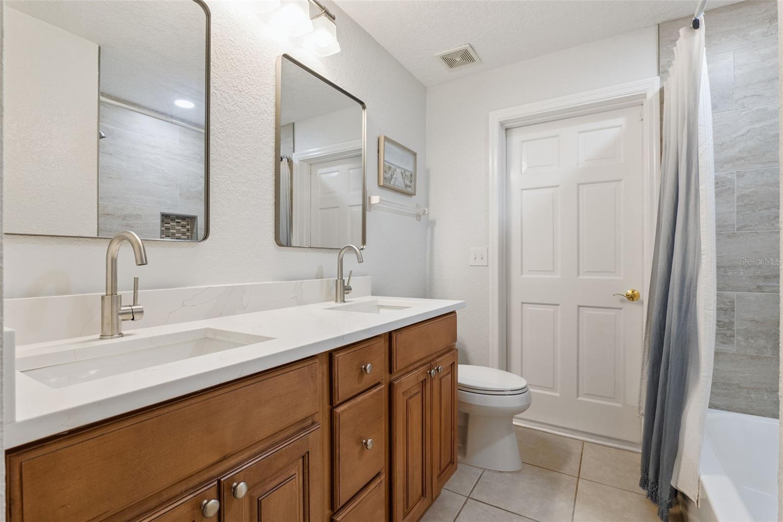 Image 41 of 65 For 6007 Linneal Beach Drive