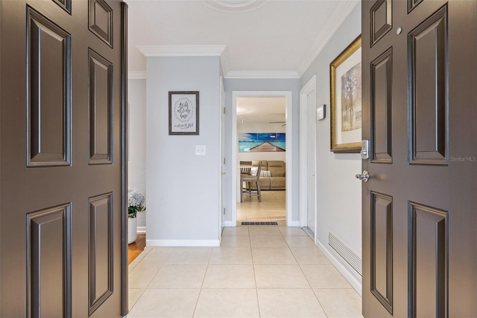 Image 9 of 65 For 6007 Linneal Beach Drive