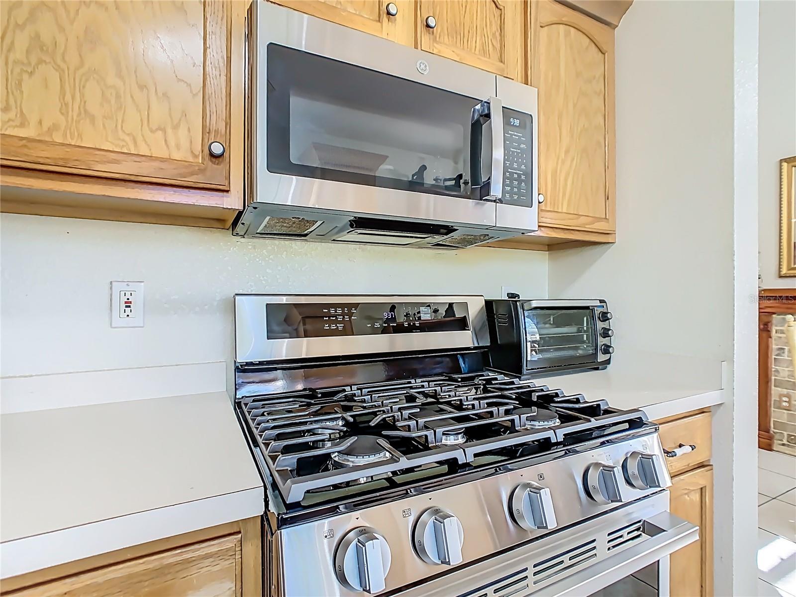 Image 18 of 51 For 2850 Poinciana Drive