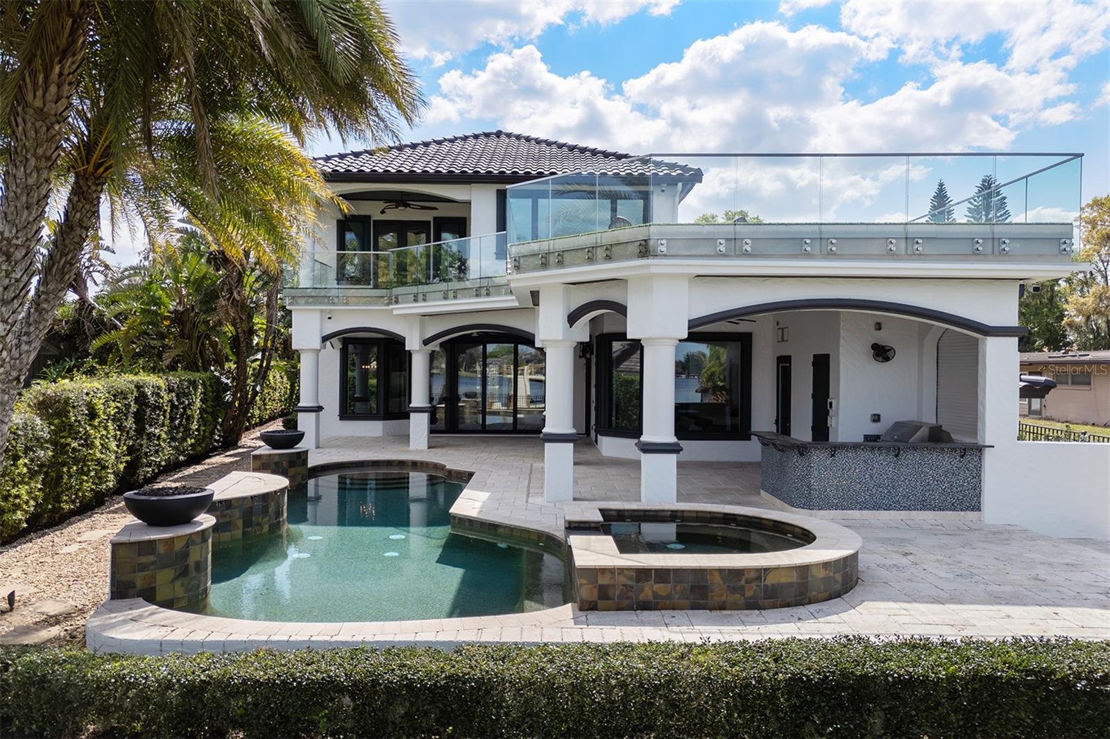 Image 5 of 44 For 801 2nd Avenue