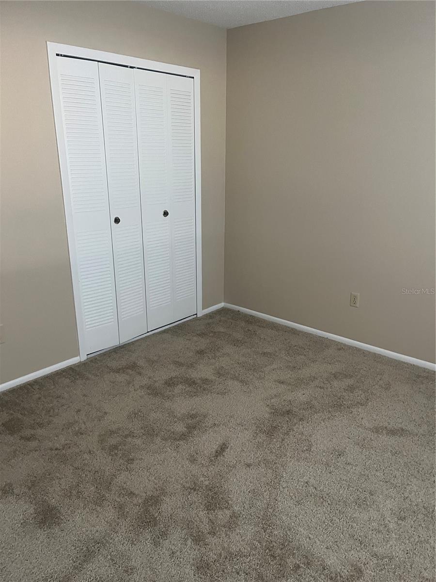 Image 8 of 10 For 351 Hidden Lake Drive