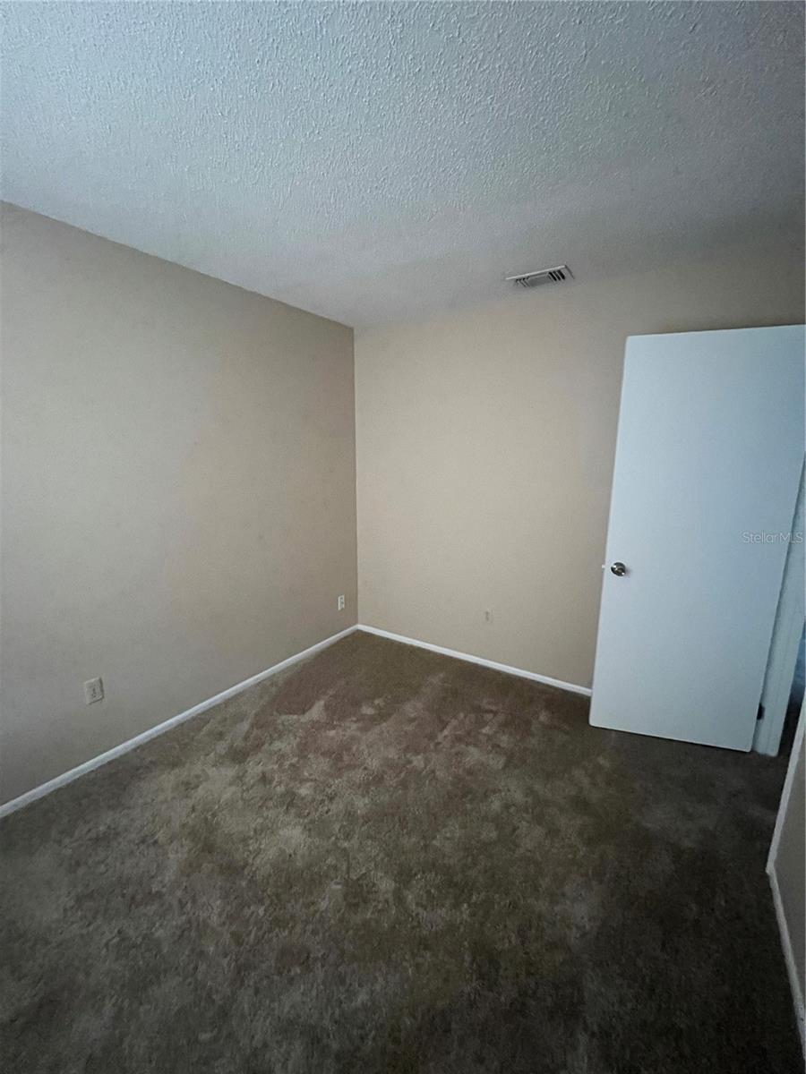 Image 9 of 10 For 351 Hidden Lake Drive