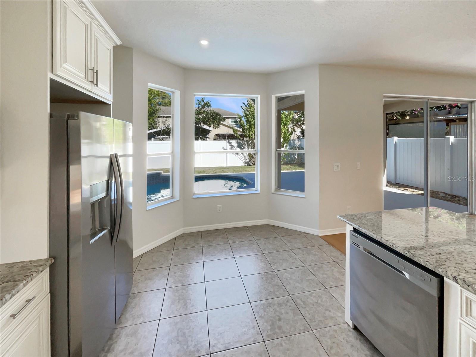 Image 10 of 34 For 3834 Regents Way