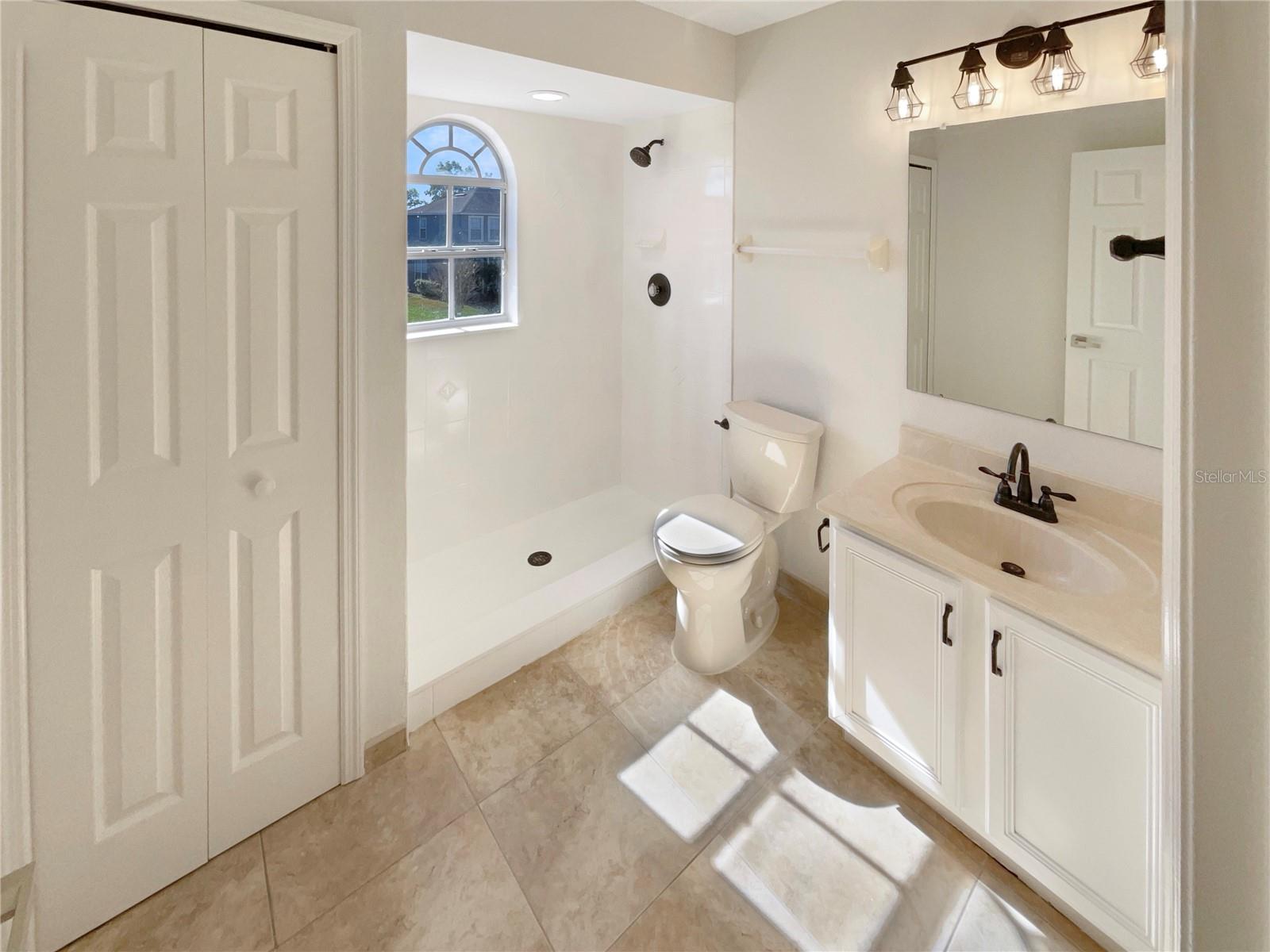 Image 30 of 34 For 3834 Regents Way