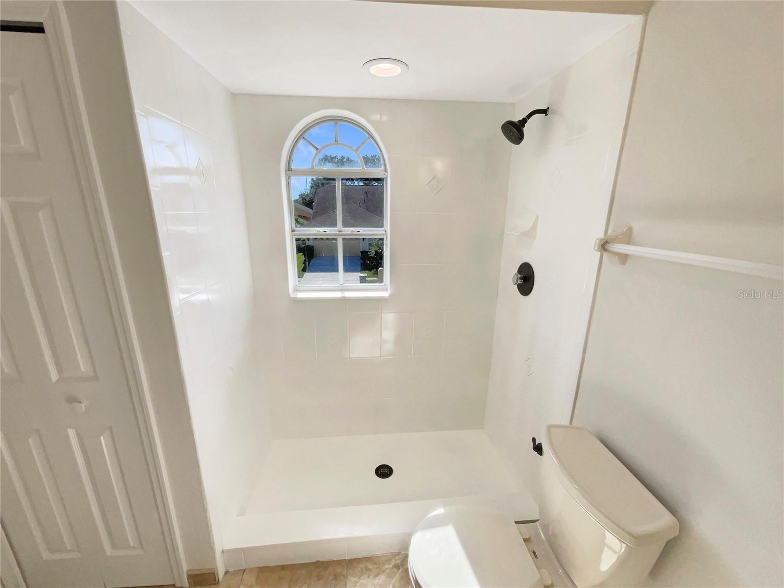 Image 31 of 34 For 3834 Regents Way