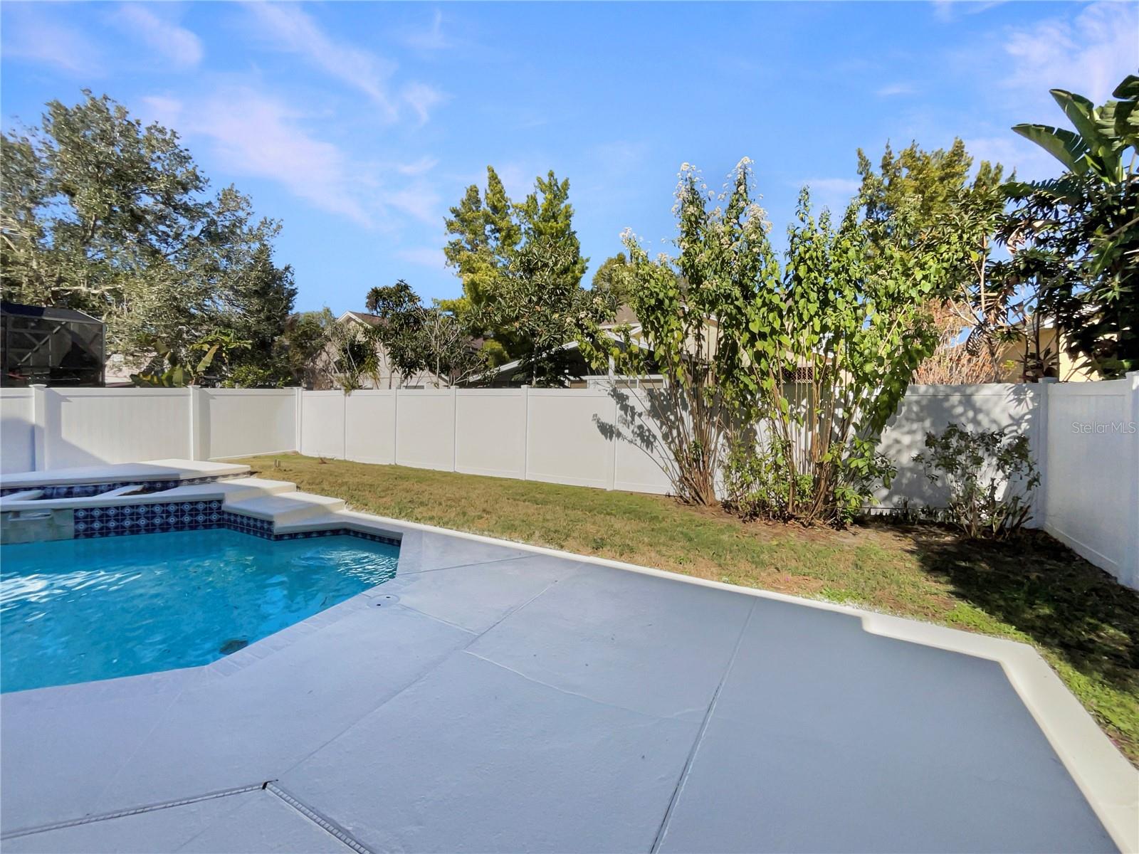 Image 33 of 34 For 3834 Regents Way