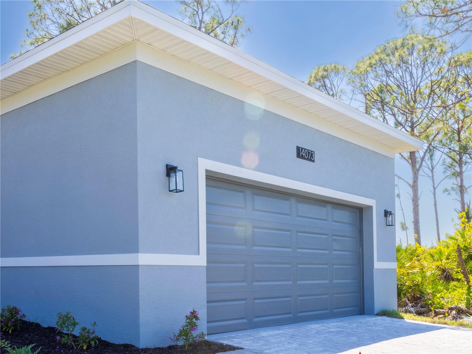 Image 2 of 73 For 14073 Naylor Avenue