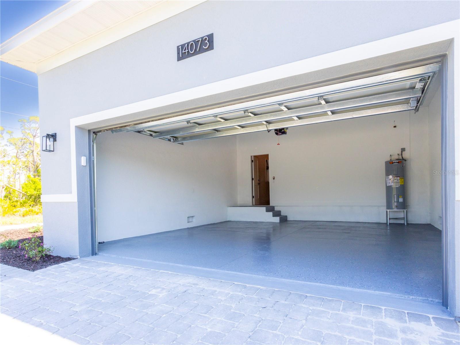 Image 3 of 73 For 14073 Naylor Avenue