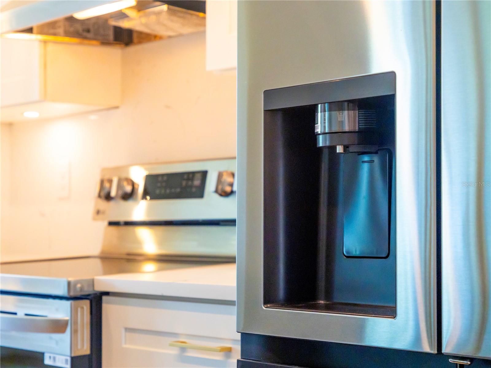 Image 46 of 73 For 14073 Naylor Avenue