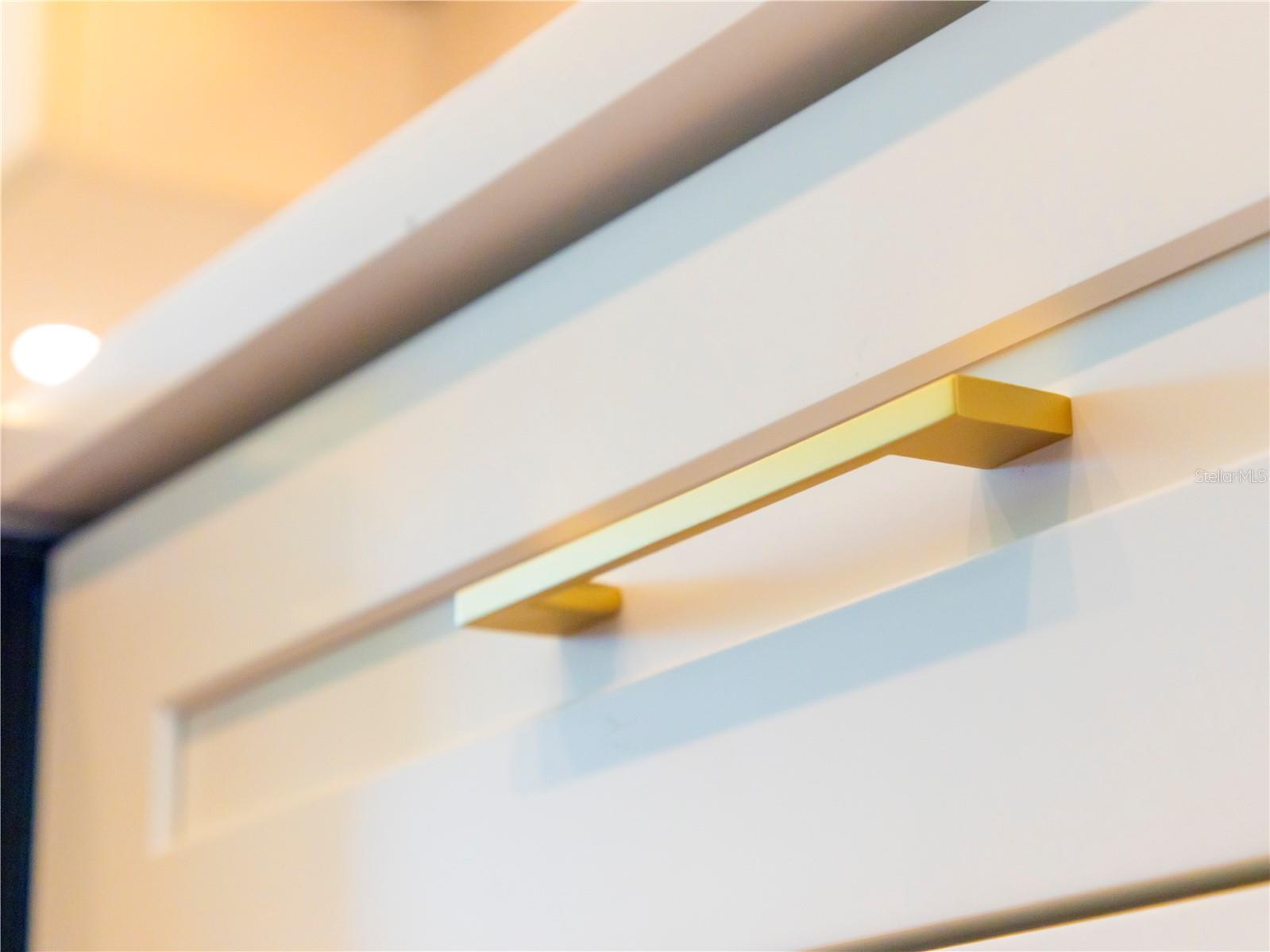 Image 48 of 73 For 14073 Naylor Avenue