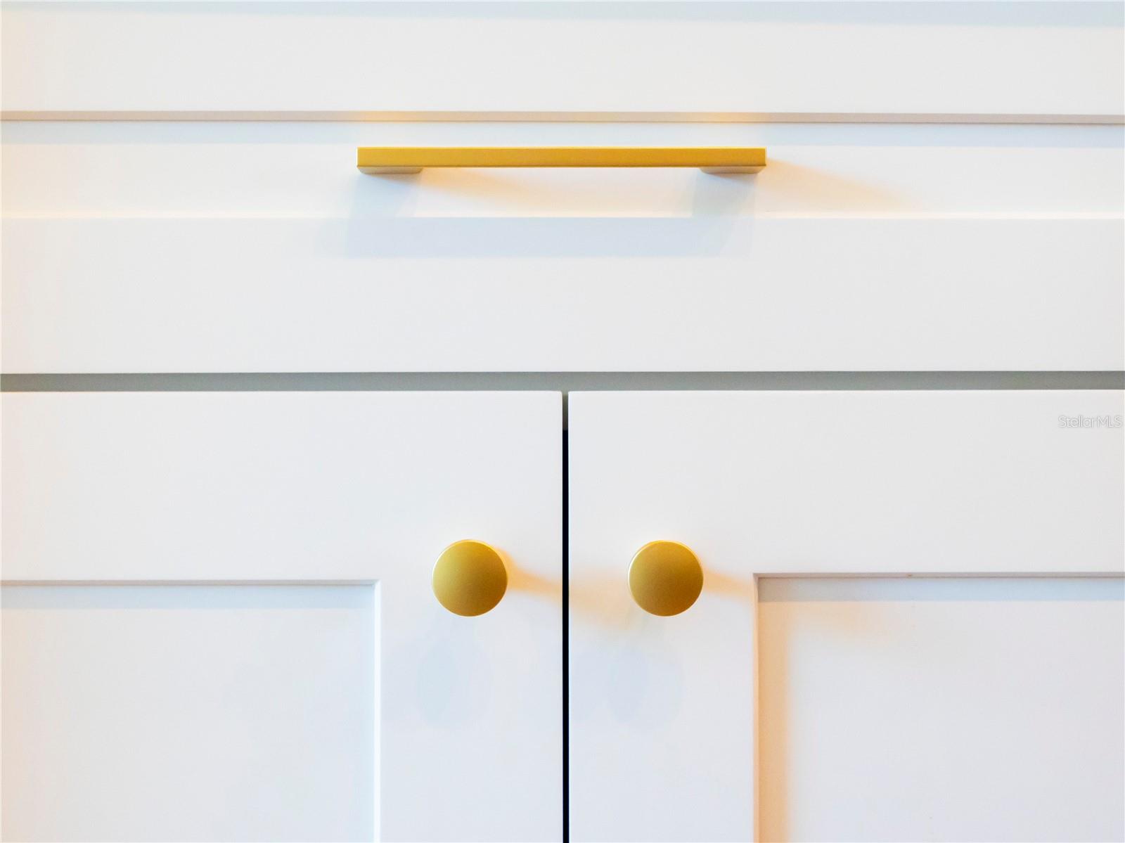 Image 61 of 73 For 14073 Naylor Avenue