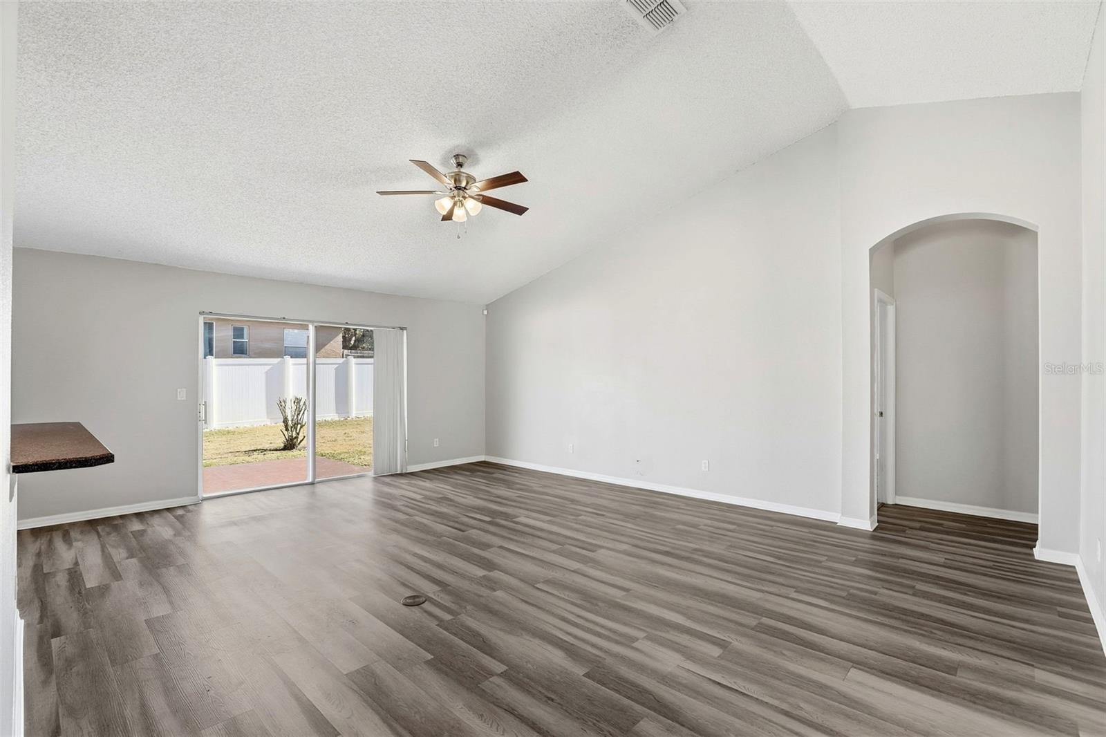 Image 12 of 35 For 1791 Florence Vista Boulevard